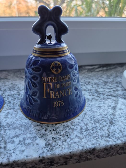 Dzwonek kolekcjonerski porcelana B&G