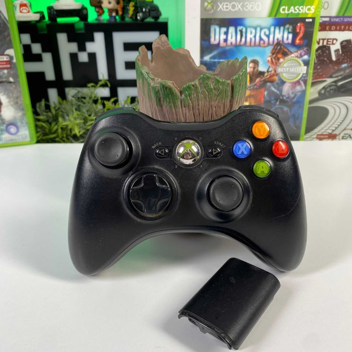 Консоль Microsoft Xbox 360 E Б/У Оригінальна Приставка Іксбокс 360 Е + Геймпад Фрібут