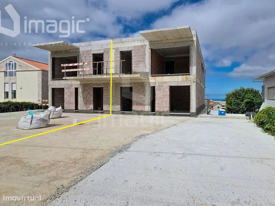 Moradia T4, nova - Mafra centro
