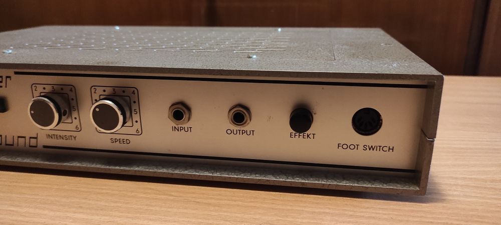 Efekt Leslie Schaller Raptor Sound