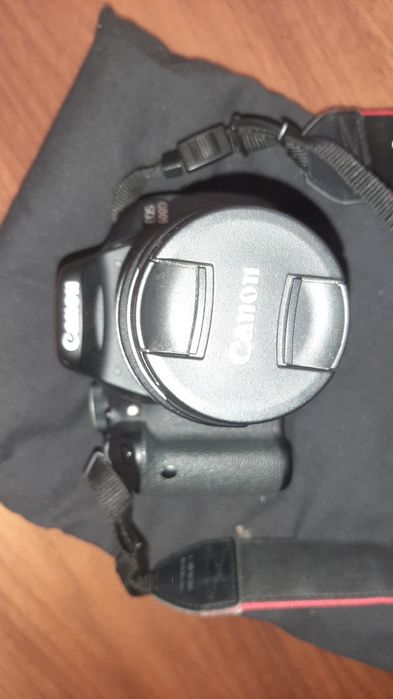 Máquina 600D + lente 18-55mm