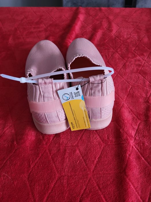 Buty damskie sportowe 37cm Cleve