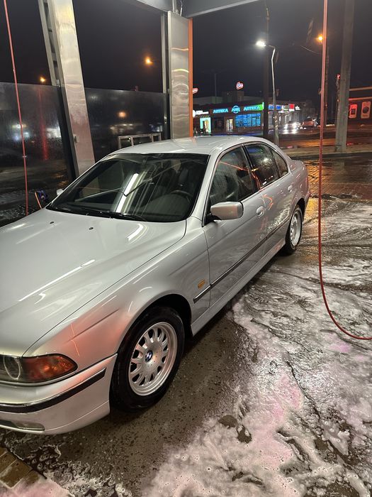 BMB e39 4000$+Торг у капота