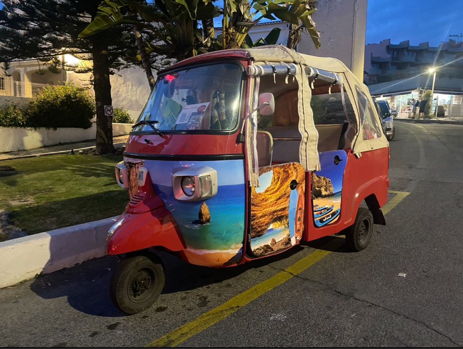Tuk tuk piaggio ape calessino 200