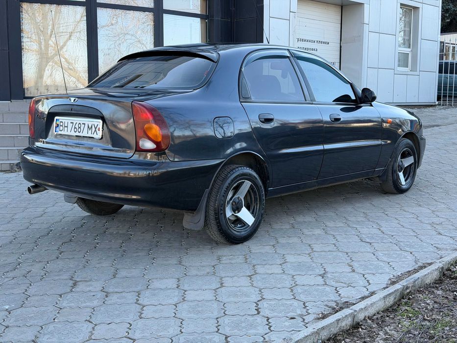 Продам ЗАЗ LANOS 2007р 1.5 бенз