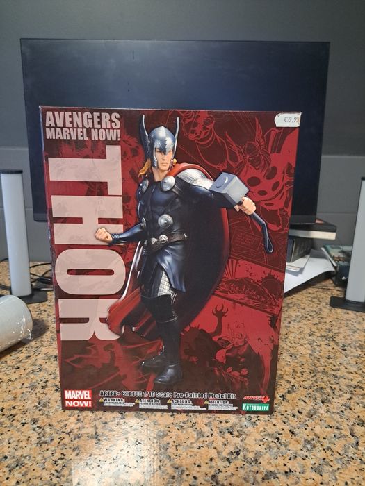 Figura thor marvel
