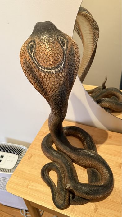 Estátua King Cobra The Leonardo Collection (2004)