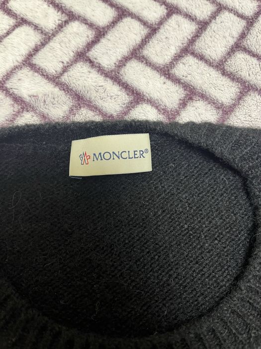 Свитер Moncler