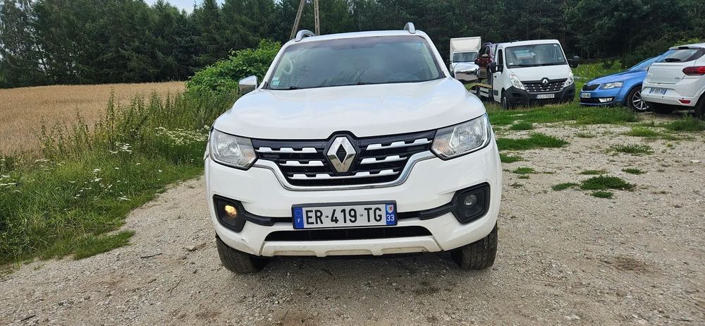 Renault Alaskan