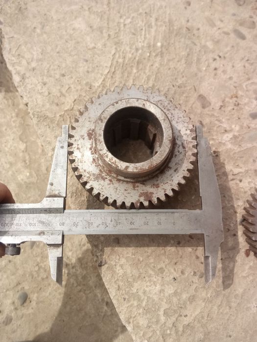 Шестерні до фрезерного  станка,  шестерня