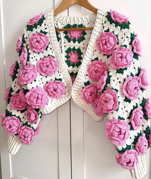 Жіночі кардигани