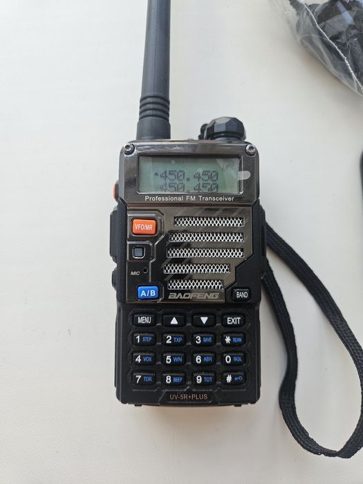 Портативна дводіапазонна рація Baofeng UV-5R+PLUS (VHF/UHF)