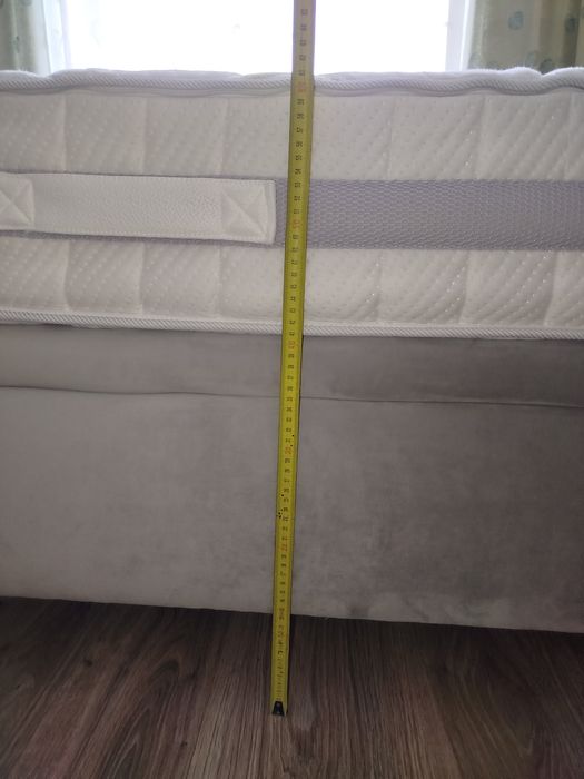 Łóżko kontynentalne + materac 140/200