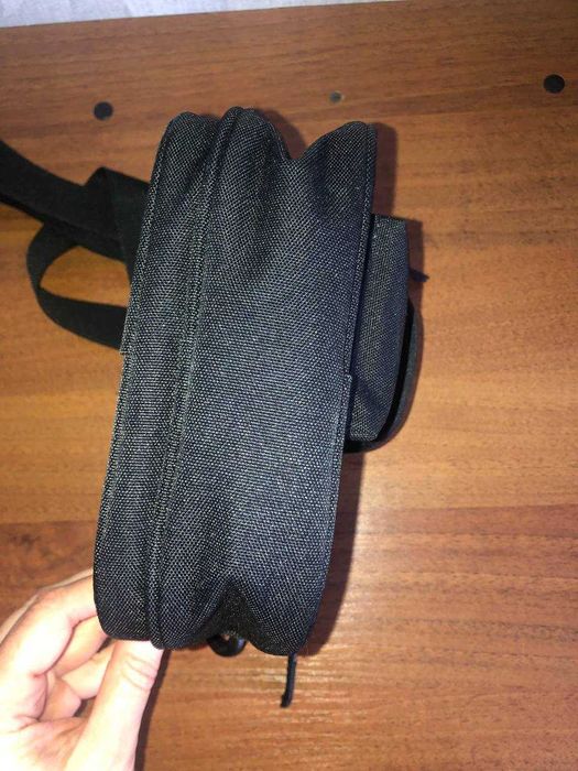 черная сумка Carhartt WIP Essentials Bag