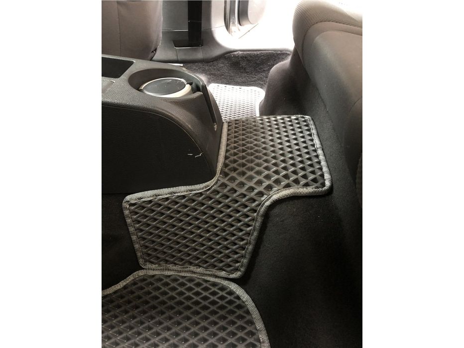 Volkswagen Golf 5 Коврики EVA (черные)