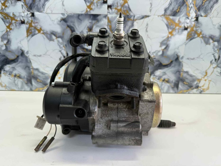 Motor Yamaha DT impecável