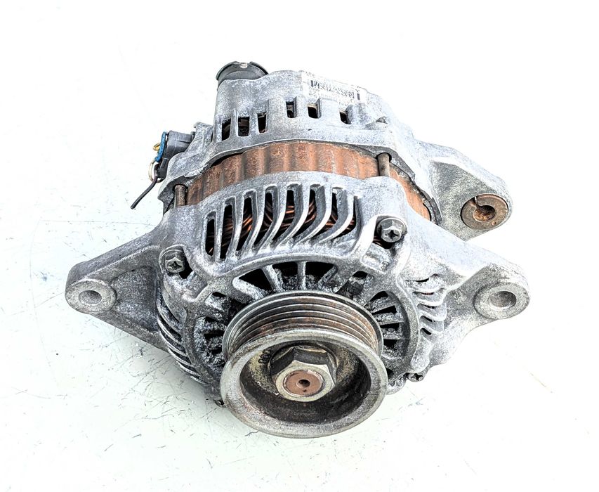 Генератор Smart ForFour 1.1 1.3 1.5 Mitsubishi Galant Lancer Colt 1.5
