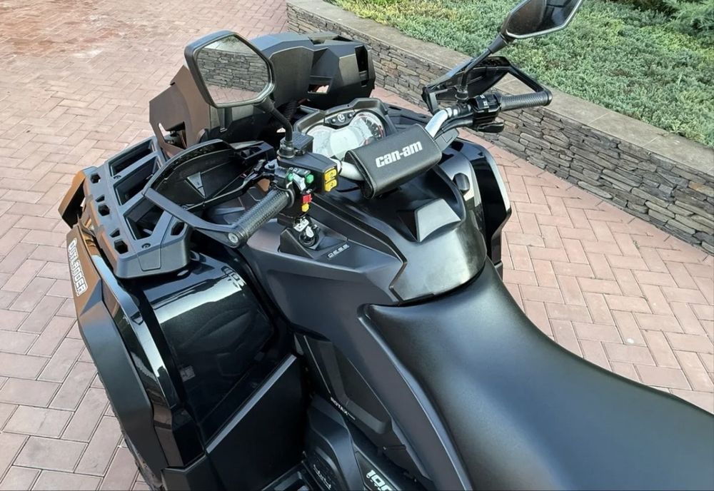 BRP Outlander 1000R Can-Am 2019