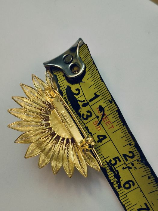 Alfinete peito, senhora filigrana