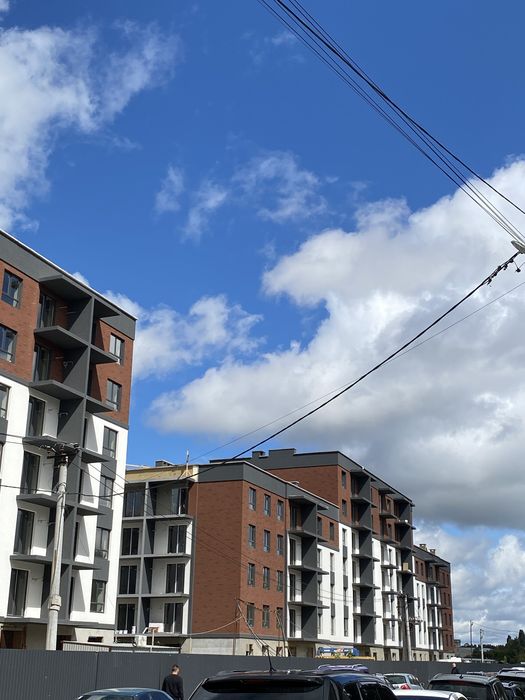 Продаж 1-кімнатної квартири з великою кухнею-студією в Ірпені
