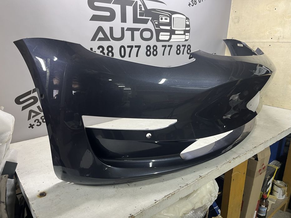 Передній бампер Tesla Model 3
