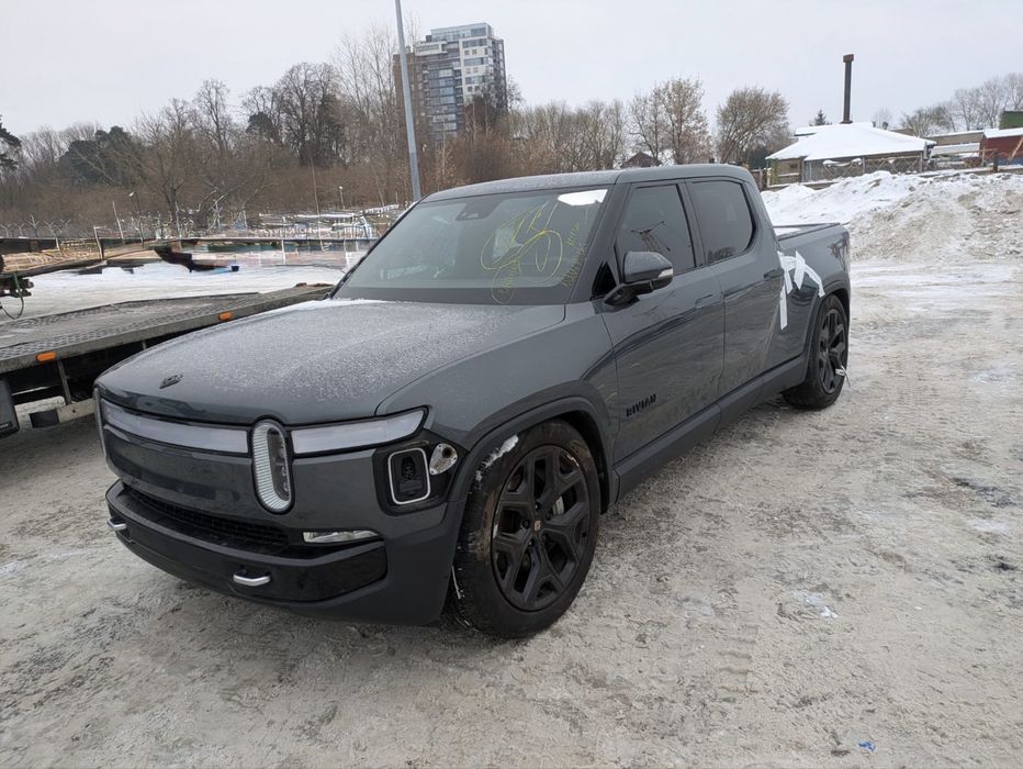 Rivian Шрот Розборка Розбірка  Rivian на запчастини