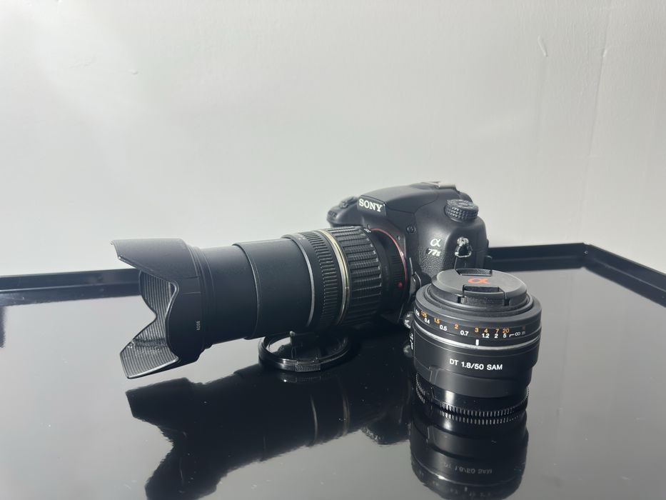 Sony Alpha 77 II (A77 II) + 2 Objetivas – Kit Completo