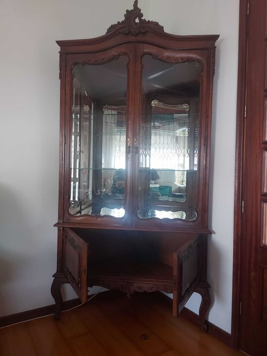 Vitrine / Cristaleira