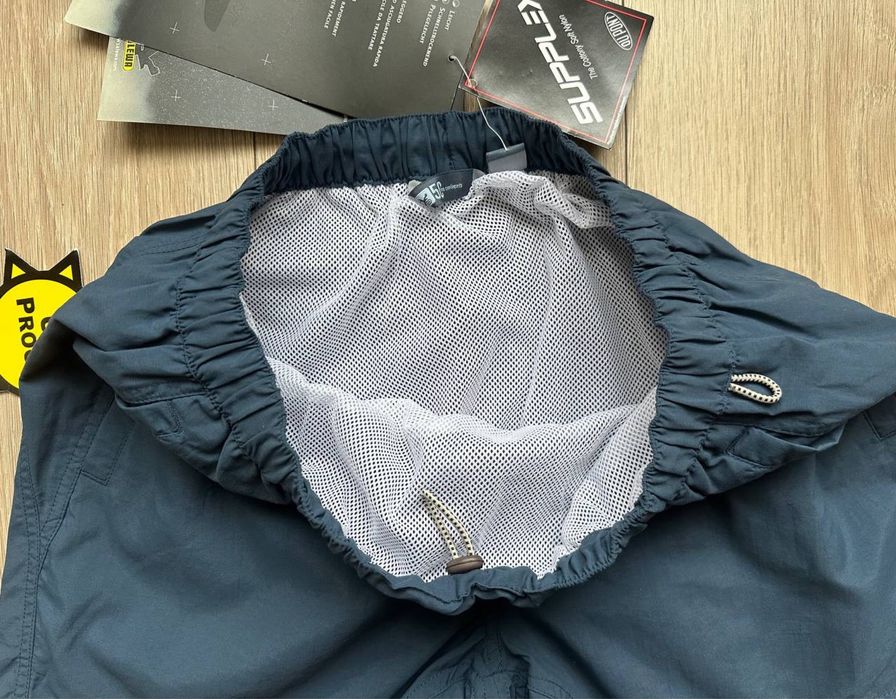 Нові шорти Salewa (XS)