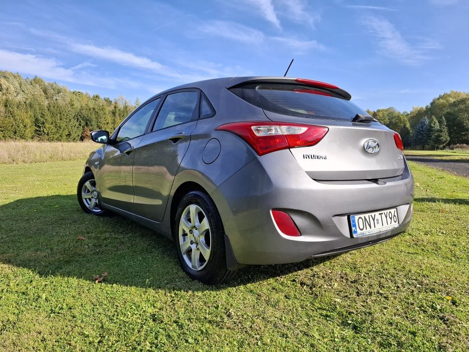 Hyundai  i30  1.6 crdi 110km