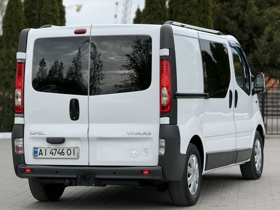 Opel Vivaro Пасажир!!! Ідеальний Стан 2.0 Двигун Авто Не ФАРБОВАНЕ!!! 1 Власник Рідний Пробіг 261 Тис.км