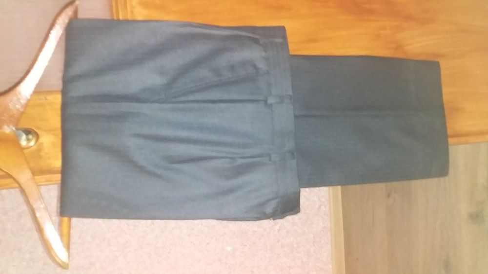 Костюм чоловічий