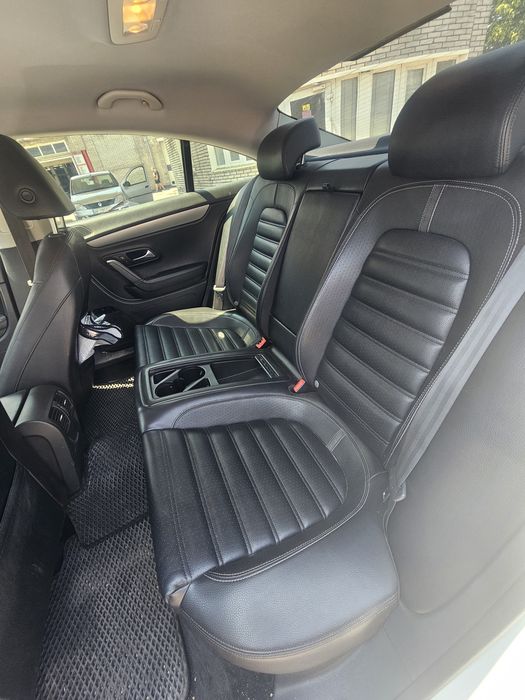 Volkswagen CC 2010г.