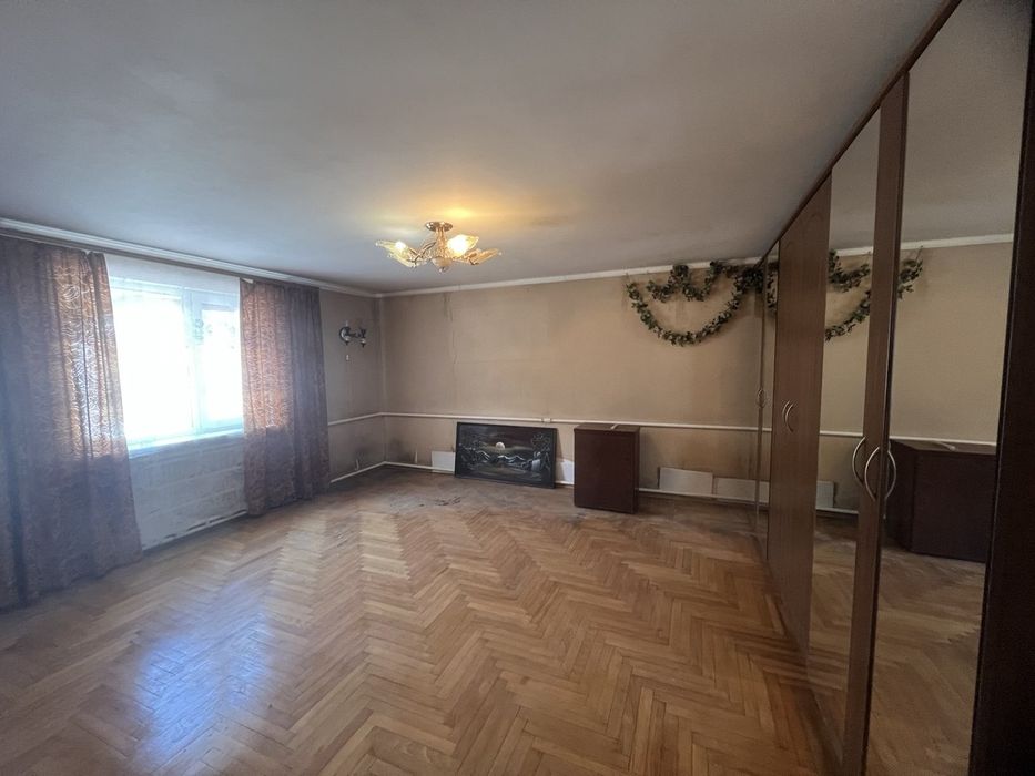 Продам будинок б.Гвардійський Центр міста