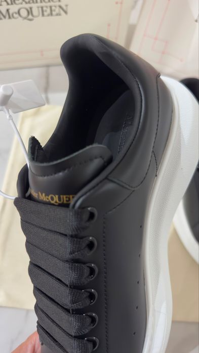 Alexander mcqueen
