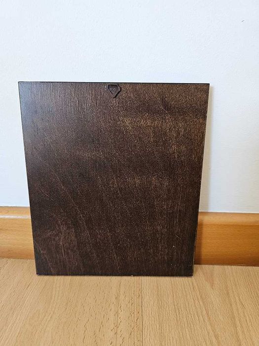 Quadro antigo representando a mãe de Deus