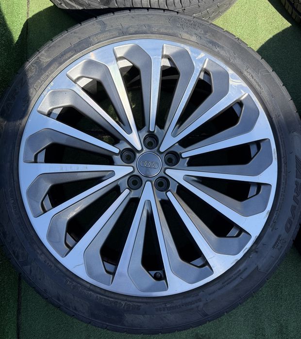 Диски з шинами R21 5x112 Audi Q7,QS7,Q8,E-Tron
