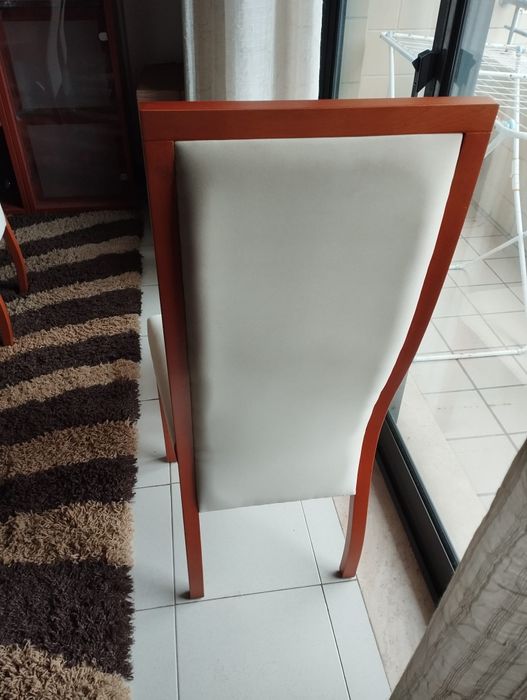 Conjunto de Mesa de Jantar com 6 Cadeiras