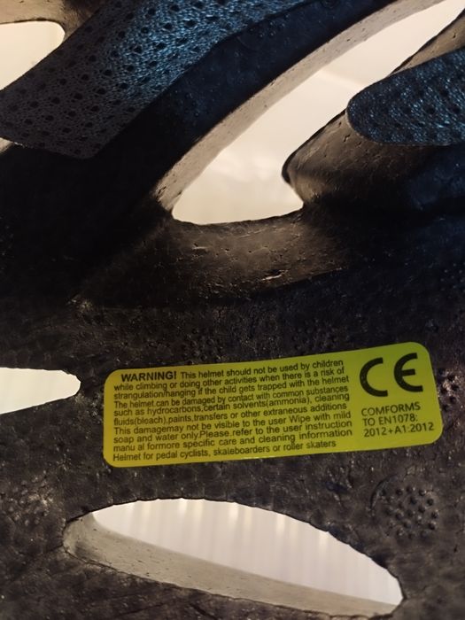Capacete Ciclismo C/Viseira Magnético PJT