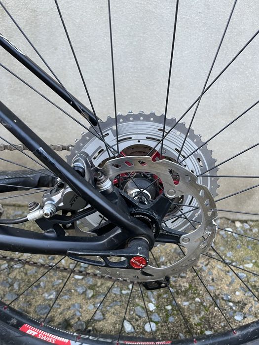 bicicleta btt superior