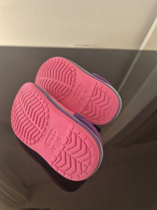 Crocs menina - tam 25