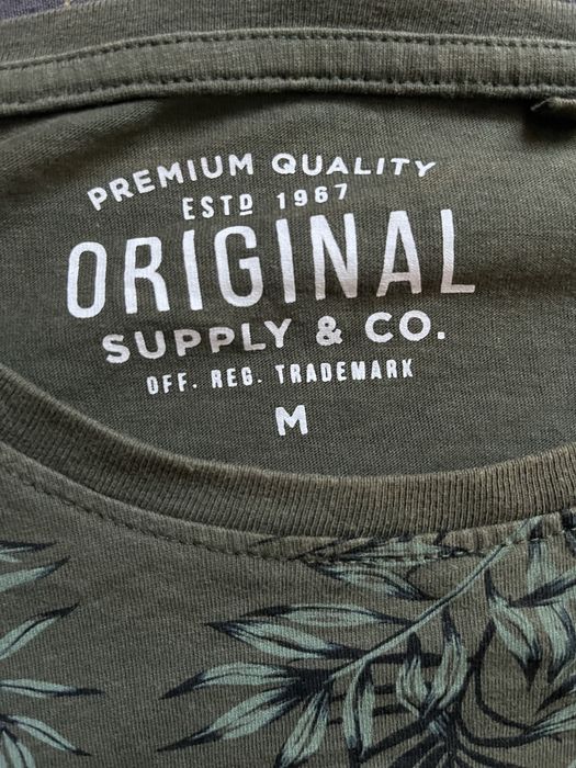 Męski T-shirt w liście (Oliwkowy / Khaki)