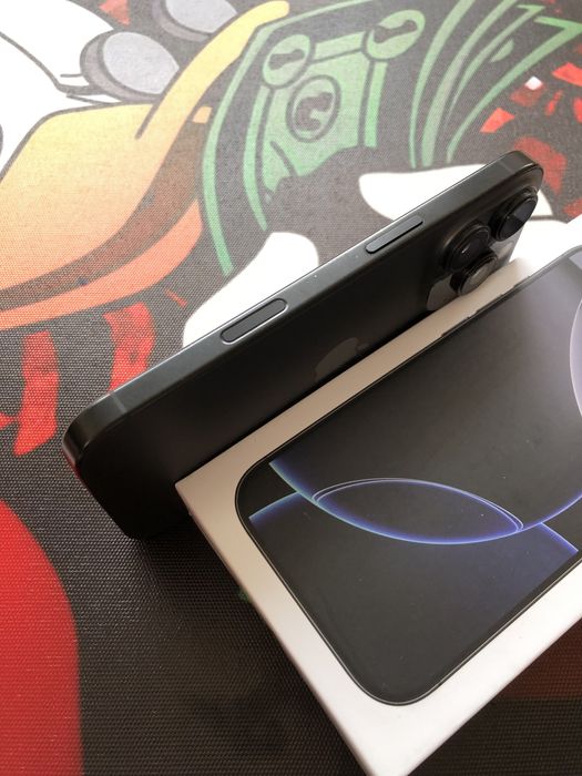 Продам IPhone 16 PRO  256 Neverlock
