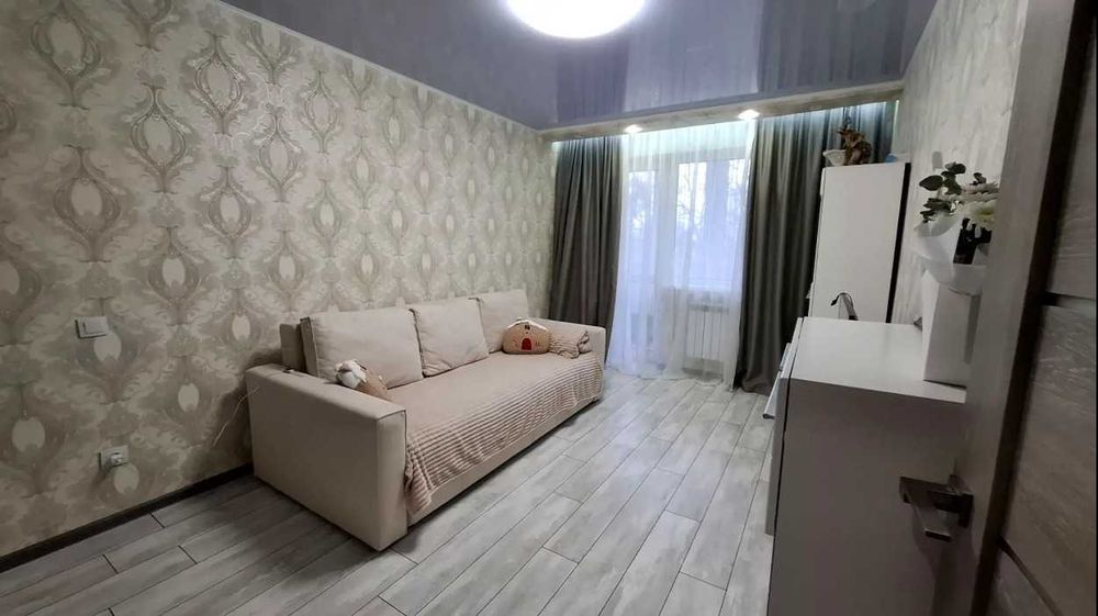 90082. Продається 2 кім квартира с кап. ремонтом! 603 м\р