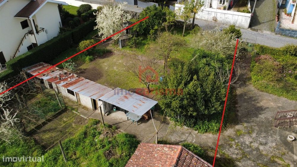 Terreno para construção com 600m² em São Martinho do Campo, Santo Tirs — Vila Nova do Campo, Porto
