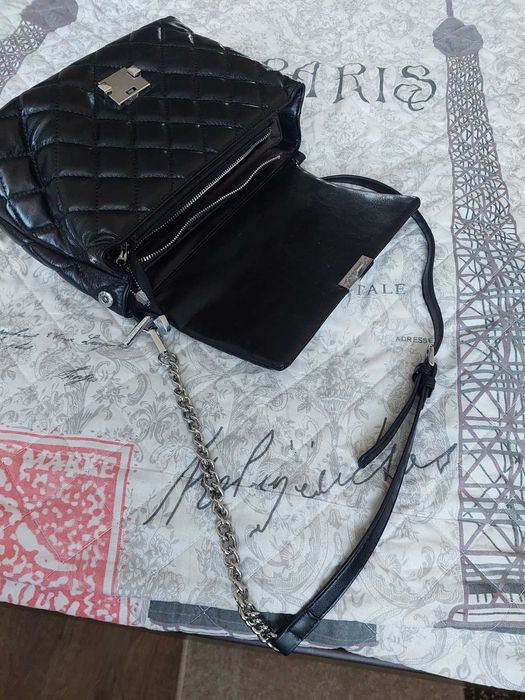 Продам женскую сумку б/у