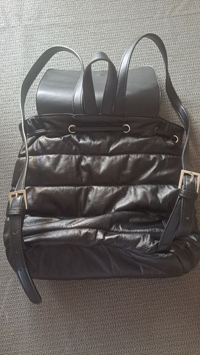 Czarny elegancki plecak Reserved