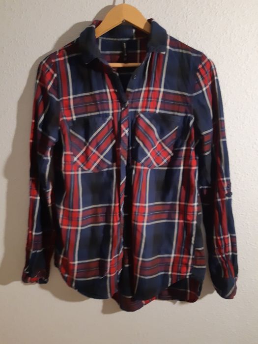 Koszula damska w kratę niebiesko-czerwona stradivarius S M