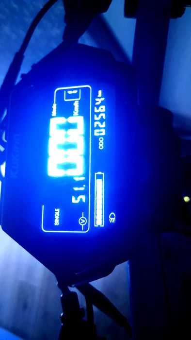 Продам Куго г2 макс кастом в синій