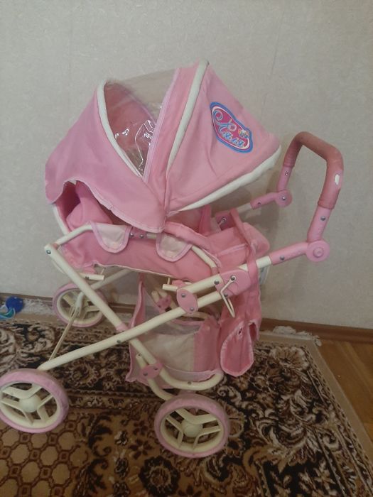 Каляска для кукол